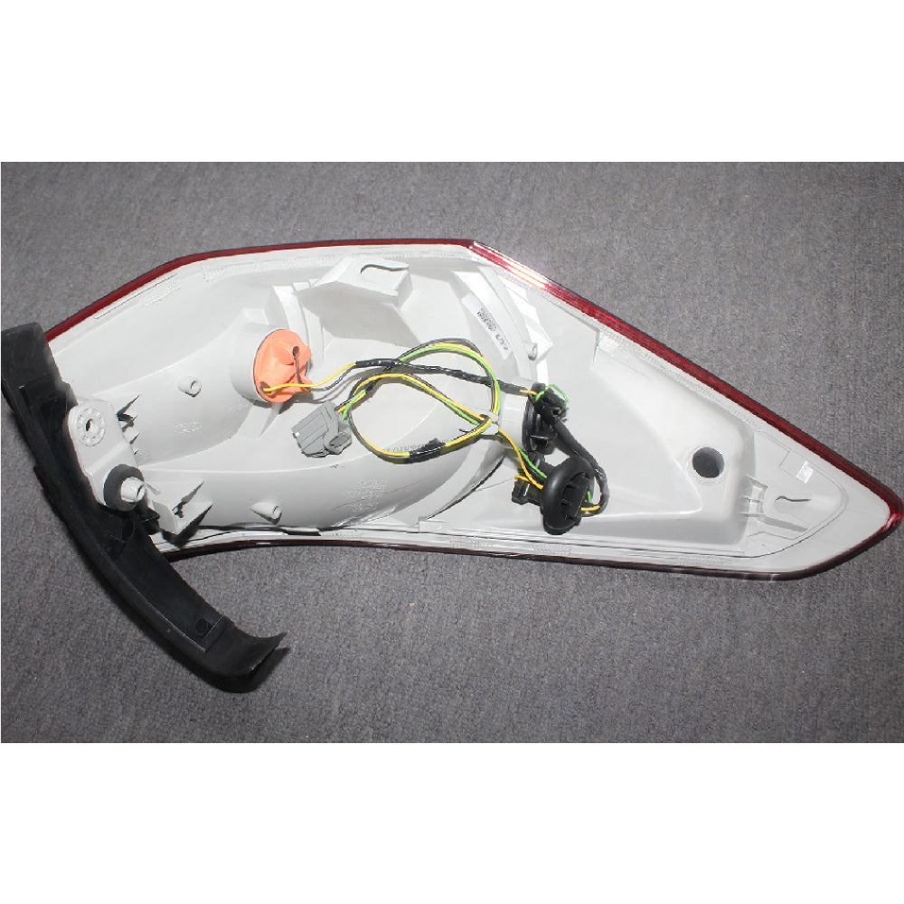 JX7B13404KE Tail light outside R For Ford Focus 19