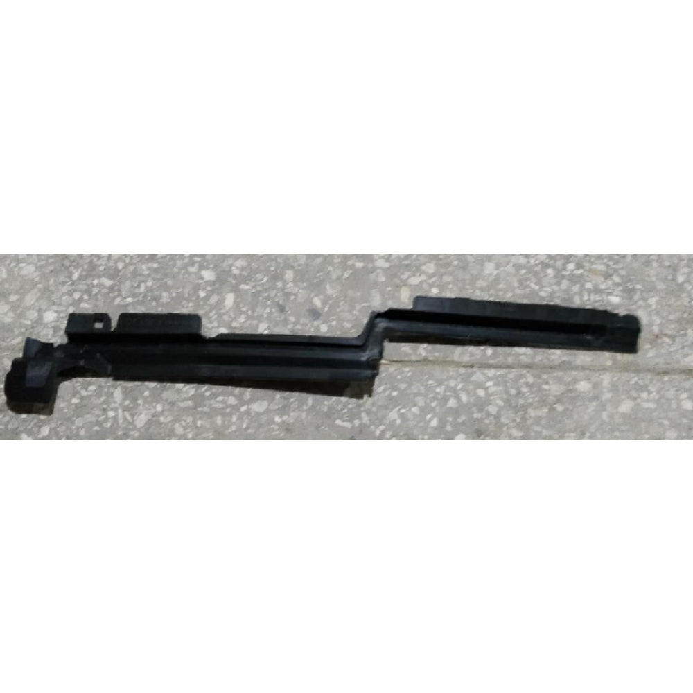 JX6B8310A2A Tank side guard R For Ford Focus 19 1.5T/1.5L