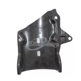 Auto Parts 4M5G19E918AE 1352296  Iron compressor guard plate For Ford Focus 12