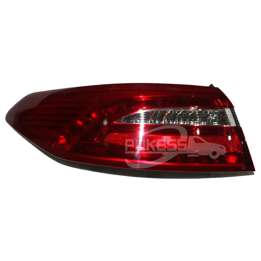 GR2B13404AG GR2B13404AL GR2B13404AM 131-1915R-A Tail Light Outer Right for Ford Taurus 15-18