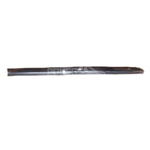 Load image into Gallery viewer, Auto Parts GR2BF20848BB Door trim strip R For Ford Taurus