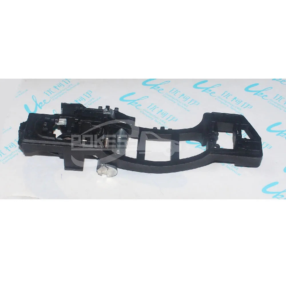Front L of external handle bracket 7S71A224A37AF 7S71A224A37AE 1498143 1839625 For Ford Mondeo 08-12