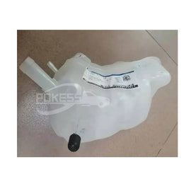 Auto Parts HG938A080AB HG938A080AB HG9Z8A080A Auxiliary water tank For Ford Mondeo 13 2.0T