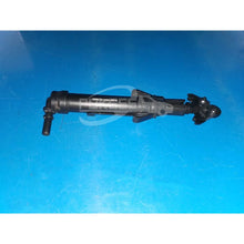 Load image into Gallery viewer, water spray nozzle GD9Z13L014A GD9B13L014AA Water Washer Pump Right for Lincoln CLP 17-