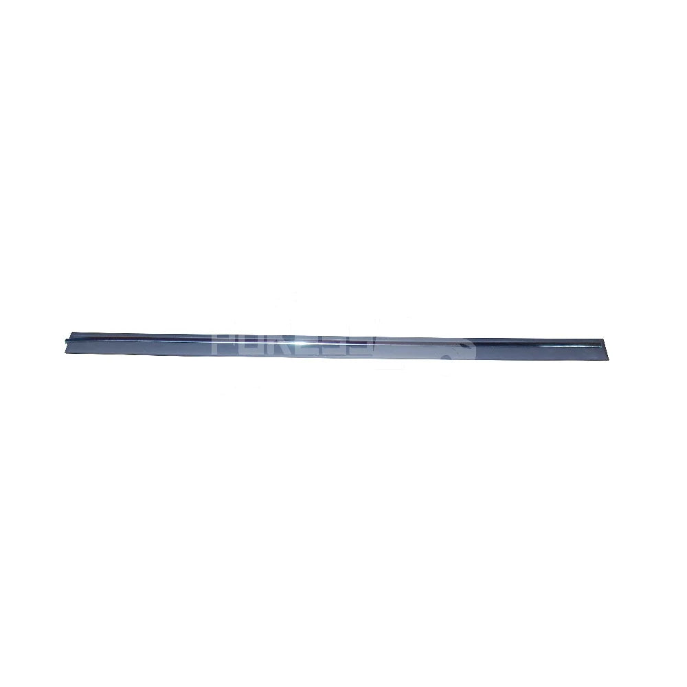 PL1S71F20938BA 4S71F20938AAXWAA LQ-MDO-035 FR Car Door Trim Strip Front Right For Ford Mondeo