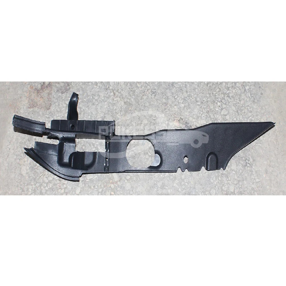 Car parts Fender Support Plate Right 8M51A02476AB Fender Support Plate For Ford Focus 2009-2011