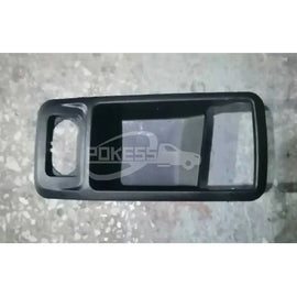 Auto Parts 8M59226A36AB3ZHE 8M59226A36AC3ZHE Inner handle seat R For Ford Focus 05-08