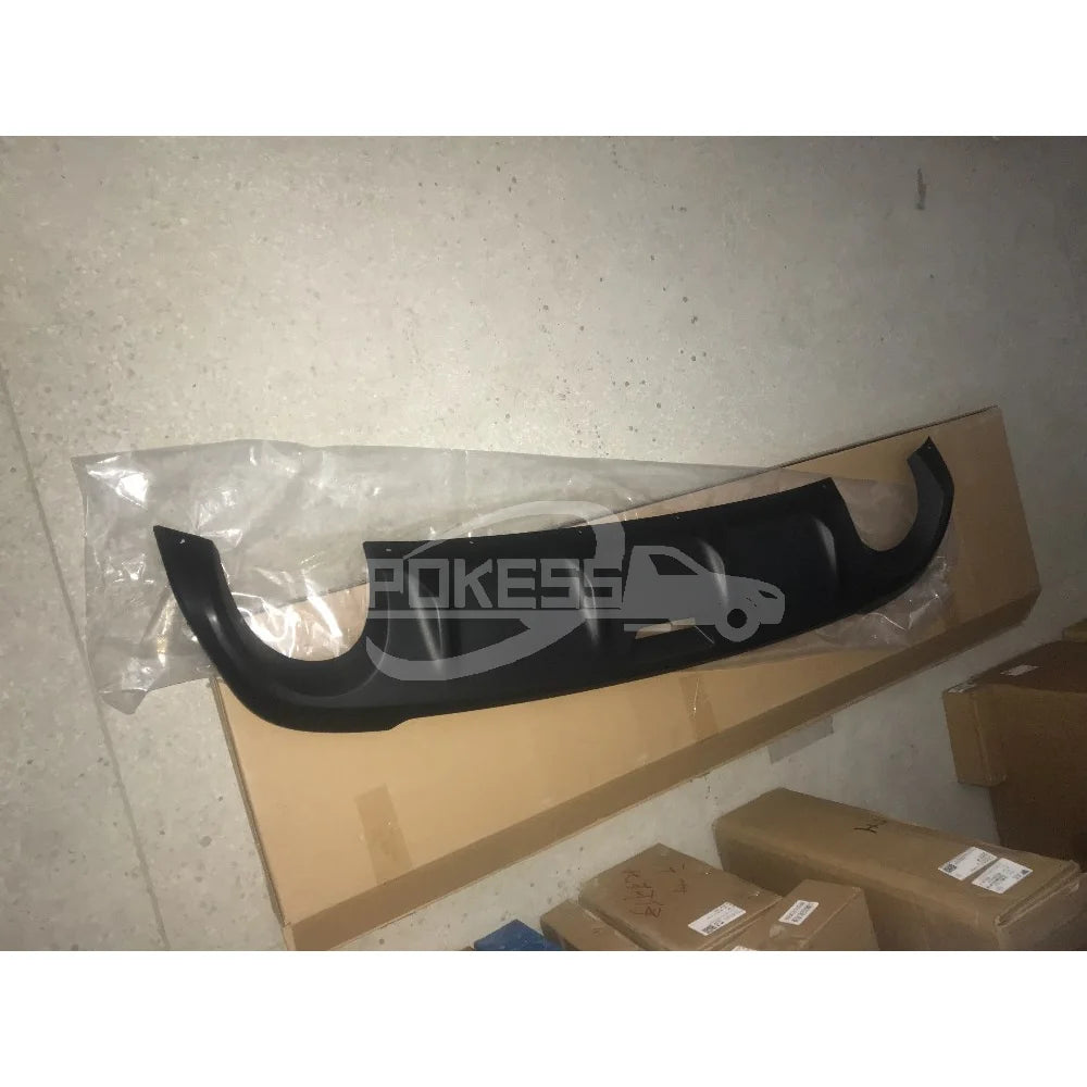 FJ7Z17K835CA FJ7Z17K835-CA Rear Bumper Lower Trim Plate for Lincoln MKC