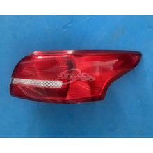 Load image into Gallery viewer, POKESS Back Light F1EB13404DB 2033085 Outer Right Tail Light for Ford Focus 2015 ST