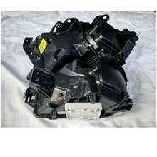 Load image into Gallery viewer, Right Headlight GL3Z13008C GL3Z13008D Halogen Headlamp for  Ford F-150 15-17