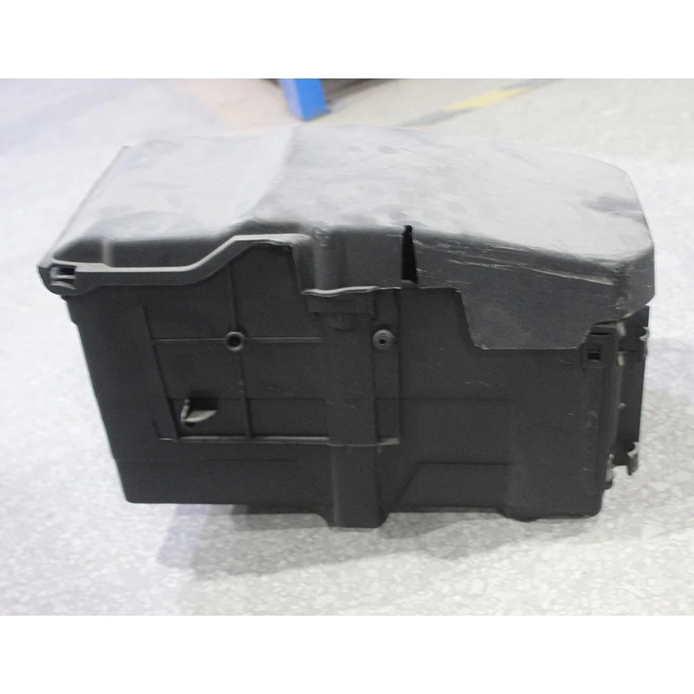 Car Battery Holder Assy 4M5110723BC LQ-FKS-171 for Ford Focus 09 Plastic Car Battery Box Battery Holder Assy