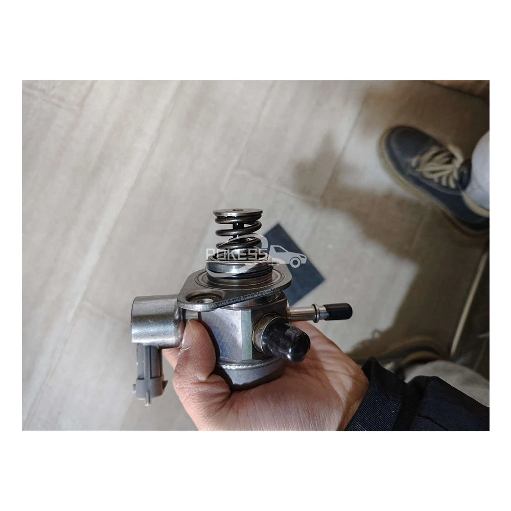 F2GE9D376-AA EJ7E9D376CA F2GE9D376AA 5256156 0261520329 EJ7Z9350A High Pressure Fuel Pump for Mondeo 2017 Edge Taurus  Kuga 2017