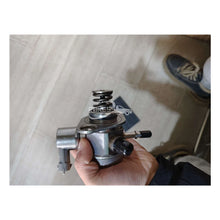 Load image into Gallery viewer, F2GE9D376-AA EJ7E9D376CA F2GE9D376AA 5256156 0261520329 EJ7Z9350A High Pressure Fuel Pump for Mondeo 2017 Edge Taurus  Kuga 2017