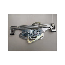Load image into Gallery viewer, 3M51R27000CC 3M51R27000BF DM59R27000AA 3M51R27000CA 3M51R27000BE 3M51R27000BD Rear Right Window Regulator Bracket for Ford Focus