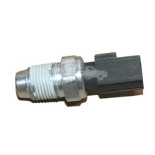 Load image into Gallery viewer, Car Oil Pressure Sensor 1U5T9278BA 6U5T9278BB Engine Oil Pressure Switch Sensor for Ford Mondeo 04-08 2.5 Kuga