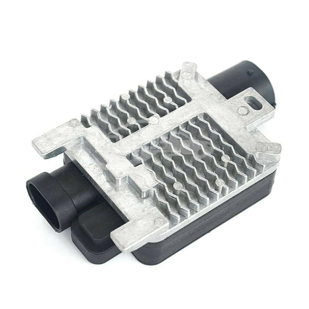 4M519A819AA 6W1Z8B658AC 6W138C609RQD 4711433 RR28 Radiator Cooling Fan Module for Ford Focus 05-13/15/1.0
