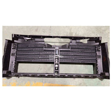 Load image into Gallery viewer, LL7Z8475A LL7Z8475B LL7B8475AA Upper Radiator Cover for Lincoln Navigator17