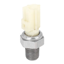 Load image into Gallery viewer, 98AB9278CA 1053881 1363198 3S719278AB YF0918501 XS2Z9278AA Oil Pressure Sensor/Switch for Ford Fiesta 13/Transit 2.4/Focus 01