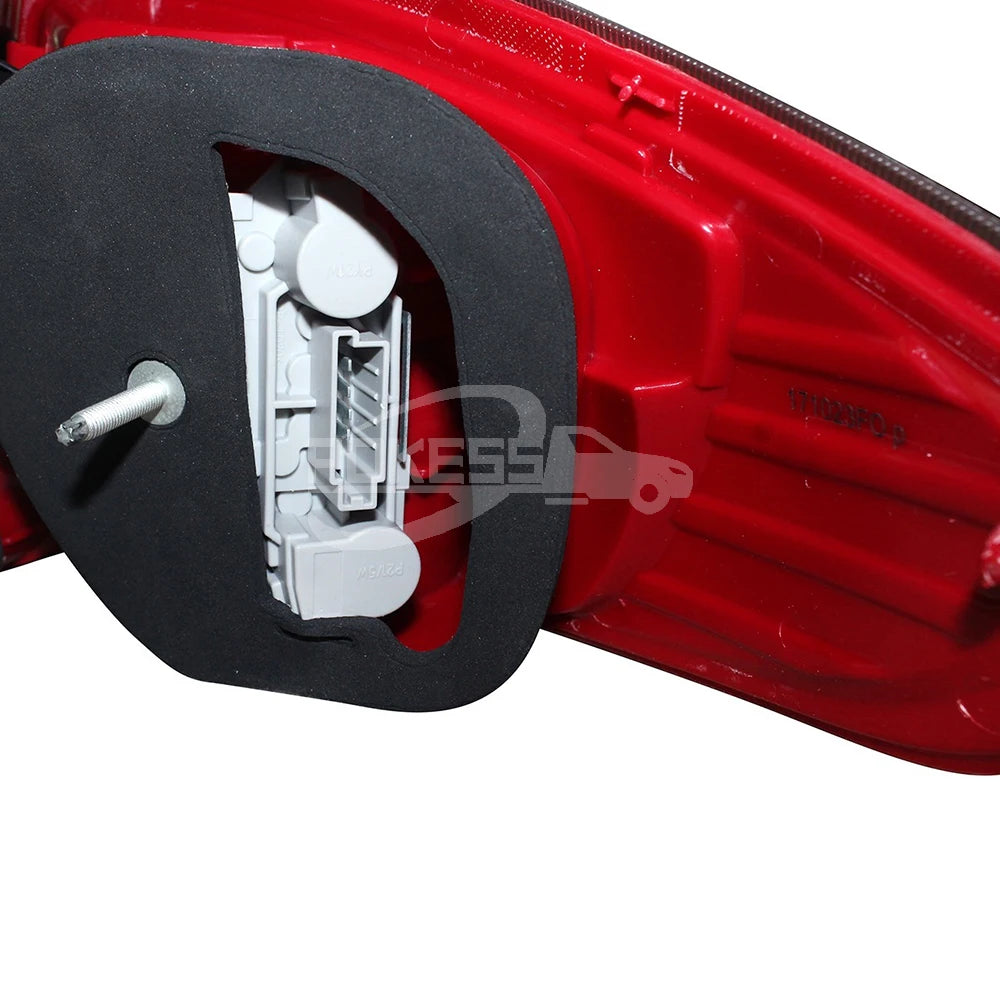 Car Tail Light DK4351150E DK4351150C DK4351150A 131-1908R-U Rear light Right Outer Tail Lamp for Ford Fiesta 09-12 Tail light