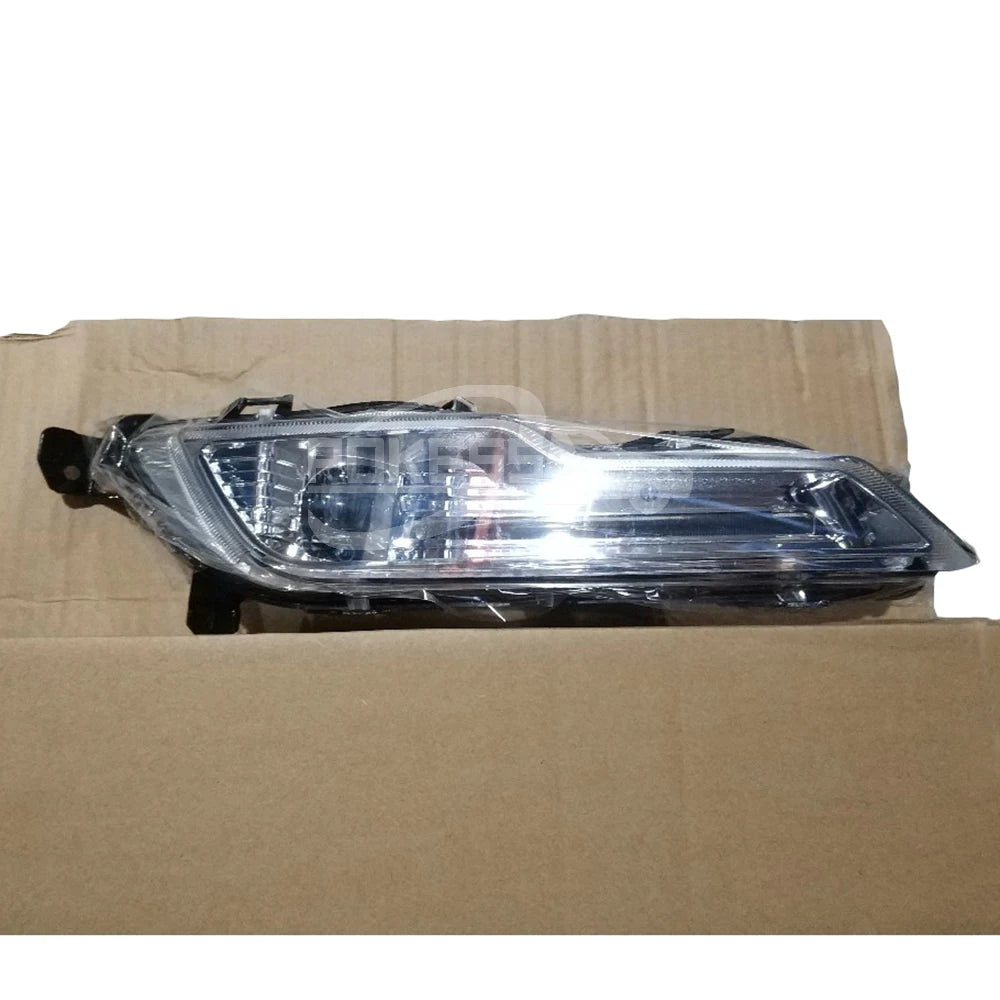 Car Fog Lamps HS7315A254DB HS7315A254DA High Level Fog Light for Ford Mondeo 13-17 Explorer 18 Right Rear Fog Lamp