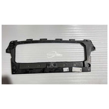 Load image into Gallery viewer, LC5Z8A200A LC5Z8A200B LC5B8A200AB Grille Bracket for Grille Bracket