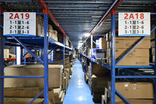 Load image into Gallery viewer, KA1Z5802039A Left Fender Upper Trim for Lincoln Nautilus 21