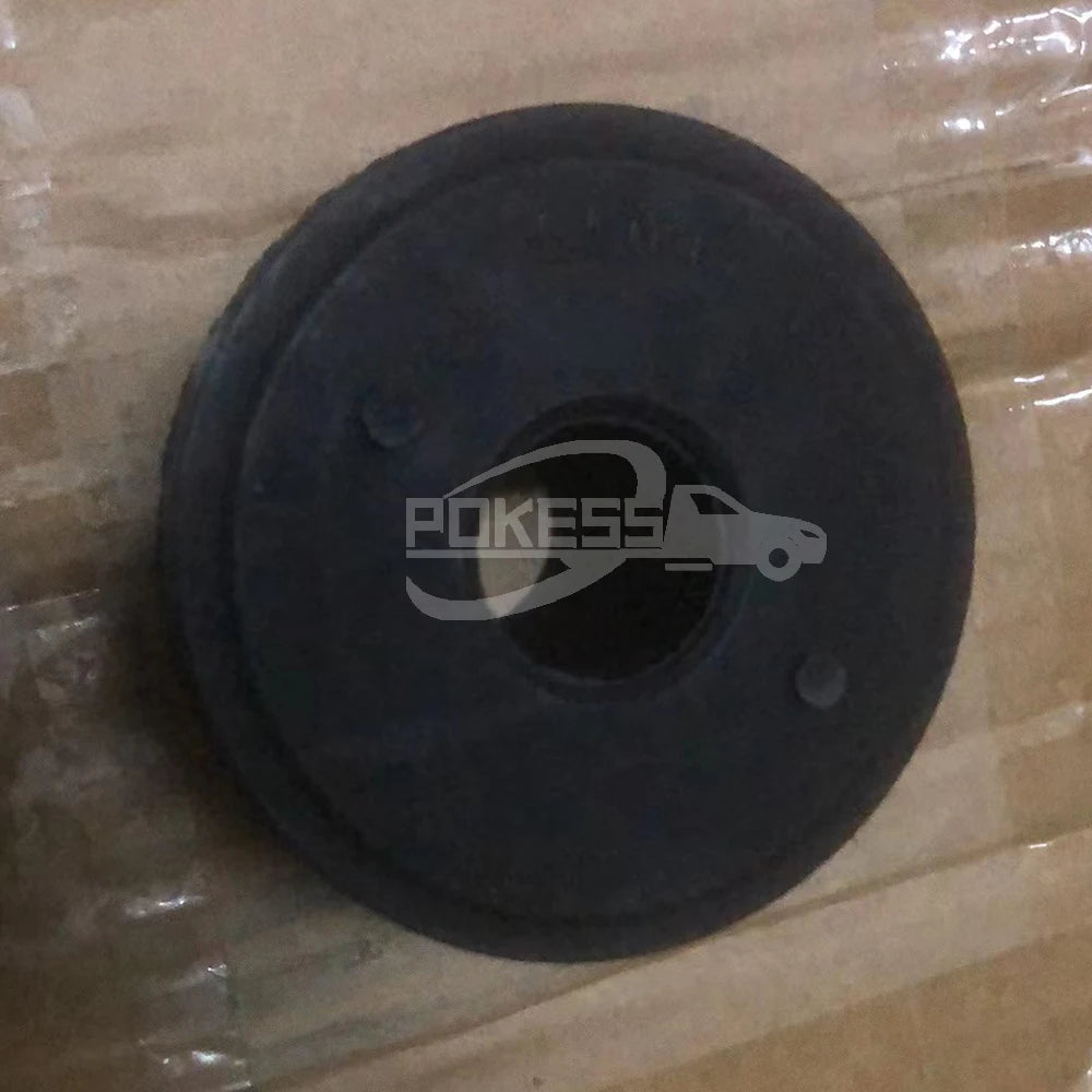 Rubber Parts Bushing for Japan Auto Part 55046-VW000 55046-VX000 Bush Rear Spring Shackle Rubber for Nissan Caravan E25