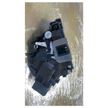 Load image into Gallery viewer, 3M5AR21812AK 3M5AR21812AM 3M5AR21812AJ 3M5AR21812AL 3M5AR21812WB  Right Front Door Lock Actuator 6 Pin for Ford Focus 1.8