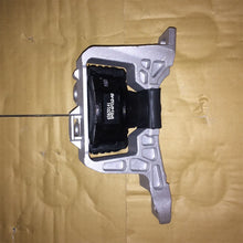 Load image into Gallery viewer, Auto Parts Engine Mount AV616F012AB 3M516F012AA 3M516F012AH Right Engine Mount for Focus 12 1.8 2.0