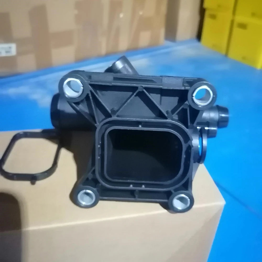 Automotive Parts 1J0121087C Water Pipe Connector for VW