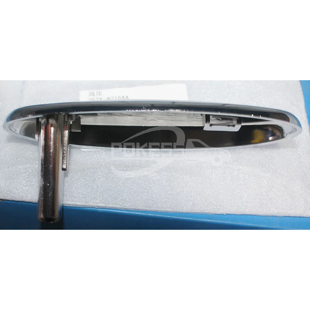 Car Logo LED Light Car Front Grille Emblem Badge 2S7Y8216AA 3M518C161AA 3M518C161BA 4M518216AA Front Badge for Ford Focus 05-13