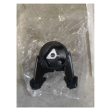 Load image into Gallery viewer, 15236456 15091833 Engine Mount Rubber Left for H3 06-10 3.5 3.7