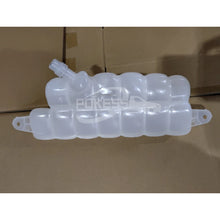 Load image into Gallery viewer, Car Expansion Tank FL3Z8A080A BL3Z8A080B DG938101AA Coolant Expansion Tank RadiatorTank for Ford Raptor F150