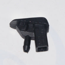 Load image into Gallery viewer, DYSZA SPRYSKIWACZA SZYBY PRZEDNIEJ FOR FORD MONDEO 2000-2007 _ 1117526 _ 1S71-17666-AB