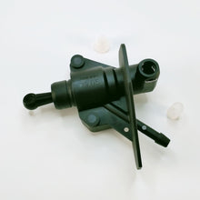 Load image into Gallery viewer, ESAEVER CLUTCH MASTER CYLINDER FOR FORD FIESTA ECOSPORT XS617A543AA 1558917 1219805 XS617A543AB 1073706 XS617A543AD