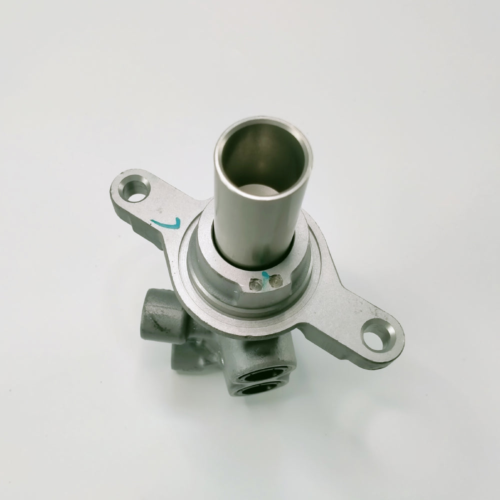 SANYCO BV61-2140-HA Brake master cylinder with oil can Cilindro Asamblea Master For Ford Focus MK3 MK4 Escort