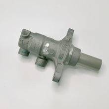 Load image into Gallery viewer, SANYCO BV61-2140-HA Brake master cylinder with oil can Cilindro Asamblea Master For Ford Focus MK3 MK4 Escort