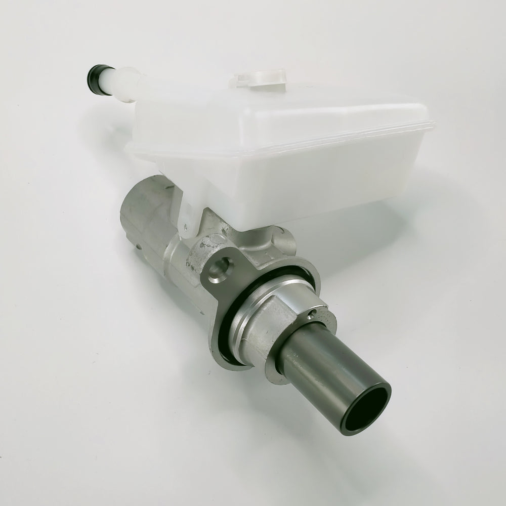 BV6Z-2140-C BV61-2140-JA Brake Master Cylinder Assy For FOCUS MK3 MK4- ESCAPE/C520 2012 with Oilcan