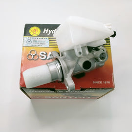 BV6Z-2140-C BV61-2140-JA Brake Master Cylinder Assy For FOCUS MK3 MK4- ESCAPE/C520 2012 with Oilcan