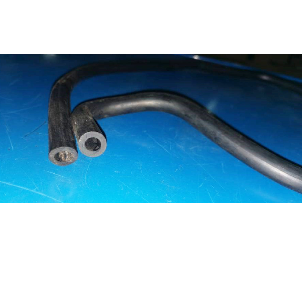FORD MONDEO Mk3 2000-2007 ENGINE COOLANT PIPE/HOSE 1S71-8C012-DD 1122625 1S7Z-8B081-D
