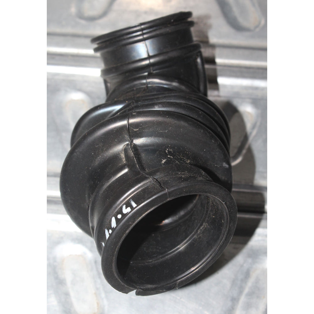 FOR FORD FOCUS MK3 1.6 PETROL EDGE 2011-2014 AIR INTAKE HOSE PIPE AV61-9C623-GA