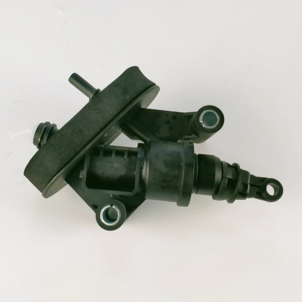 Clutch Master Cylinder fits For FORD Ecosport  FIESTA Mk6 1.25 2012 on B&B 1751682 CV217A543BA 511061210 CV21-7A543-BA