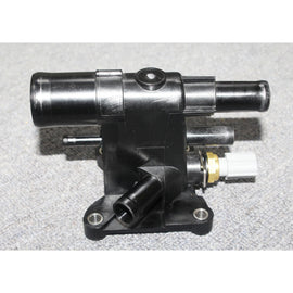 Factory Price New Coolant Thermostat Water Hose plastic Pipe for ford Mondeo MK3 2.0T  AG9G-8K556-BB AG9G-8K556-BC