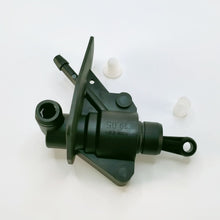 Load image into Gallery viewer, ESAEVER CLUTCH MASTER CYLINDER FOR FORD FIESTA ECOSPORT XS617A543AA 1558917 1219805 XS617A543AB 1073706 XS617A543AD