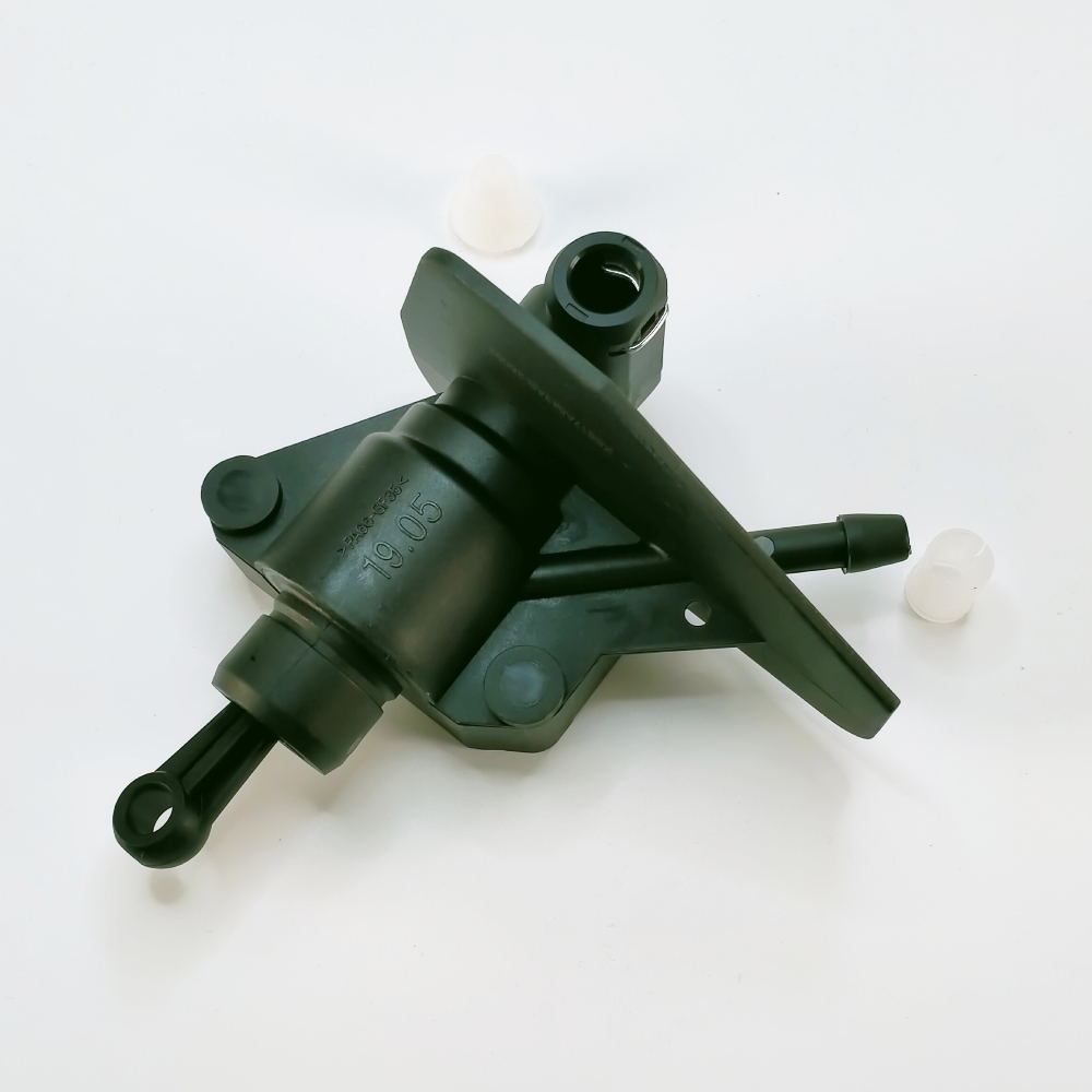 ESAEVER CLUTCH MASTER CYLINDER FOR FORD FIESTA ECOSPORT XS617A543AA 1558917 1219805 XS617A543AB 1073706 XS617A543AD