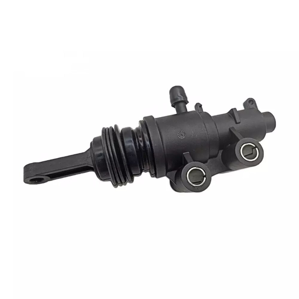 Clutch master cylinder for ford bt50 ranger 2012- 2.2L 2.5L 3.2L TKE UC2J41990B 1732860 1863434 AB39-7A543AC AB397A543AD