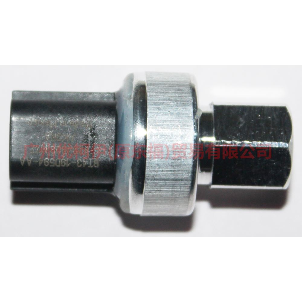 BT4319D594AA pressure switch air conditioner For Ford Focus F1 15-18