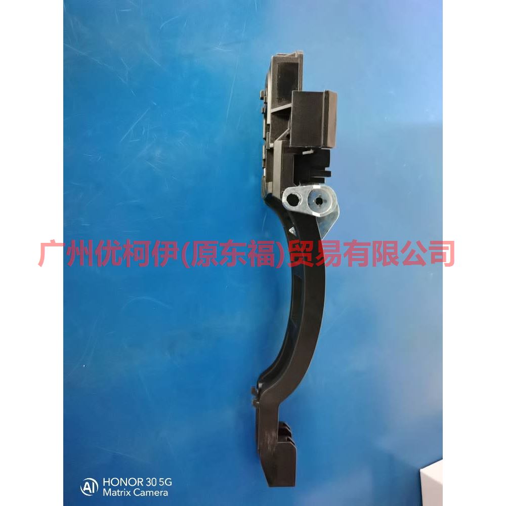 7S71A266B22AE Outer handle bracket Rear R For Ford wins DF 07-10