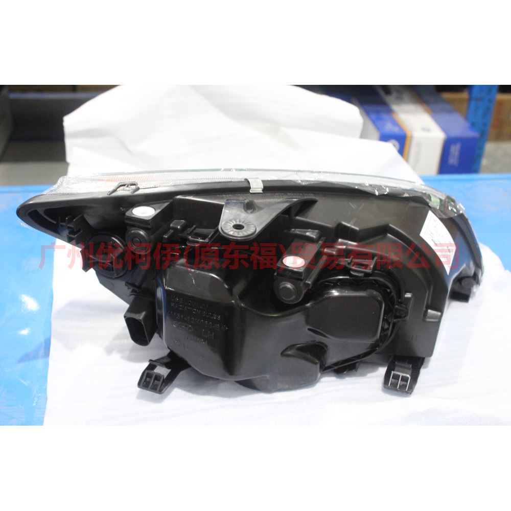 5M5113W030AE headlight L black For Ford Focus BF 05-06