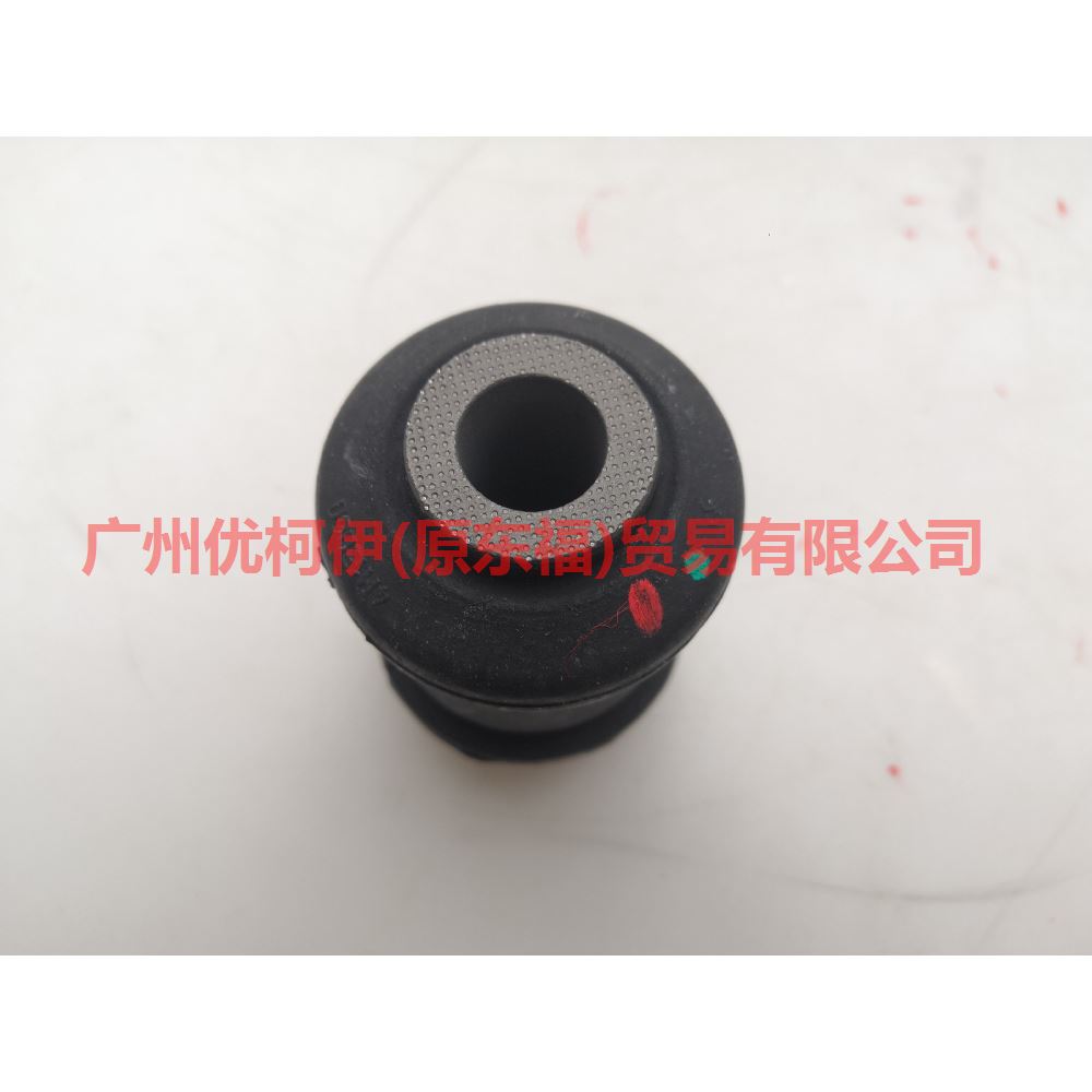 3M5J3A263BP Lower hanging rubber sleeve small For Ford Focus BF 05-06